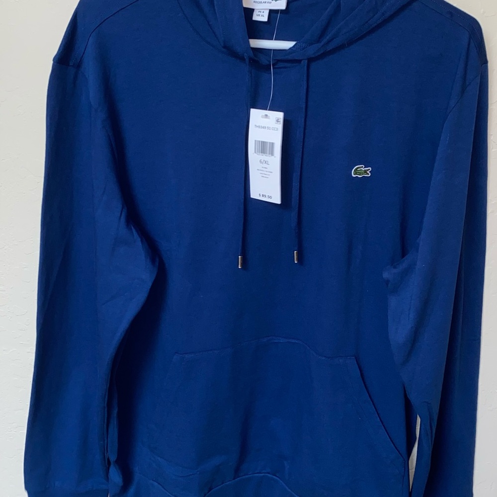 Lacoste sweatshirt